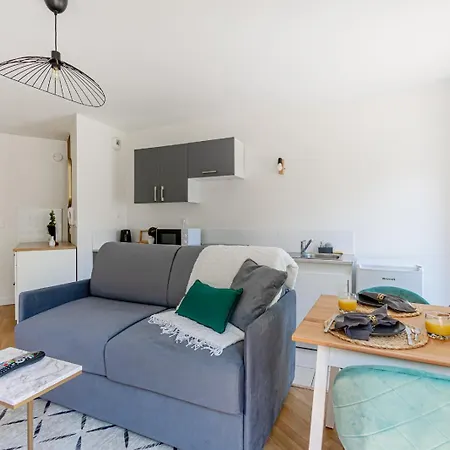 Sweet Apartment